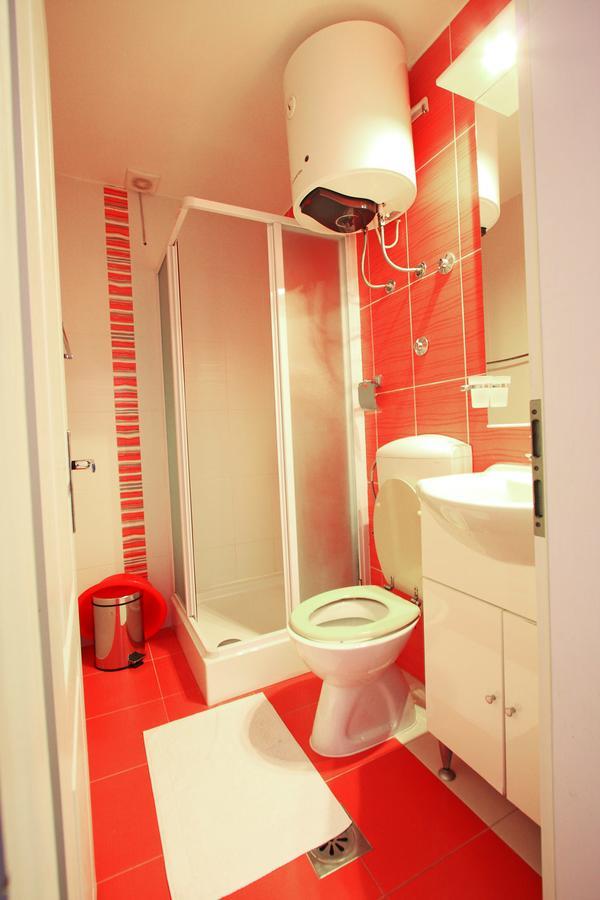 Petrovac Apartmani Irena מראה חיצוני תמונה