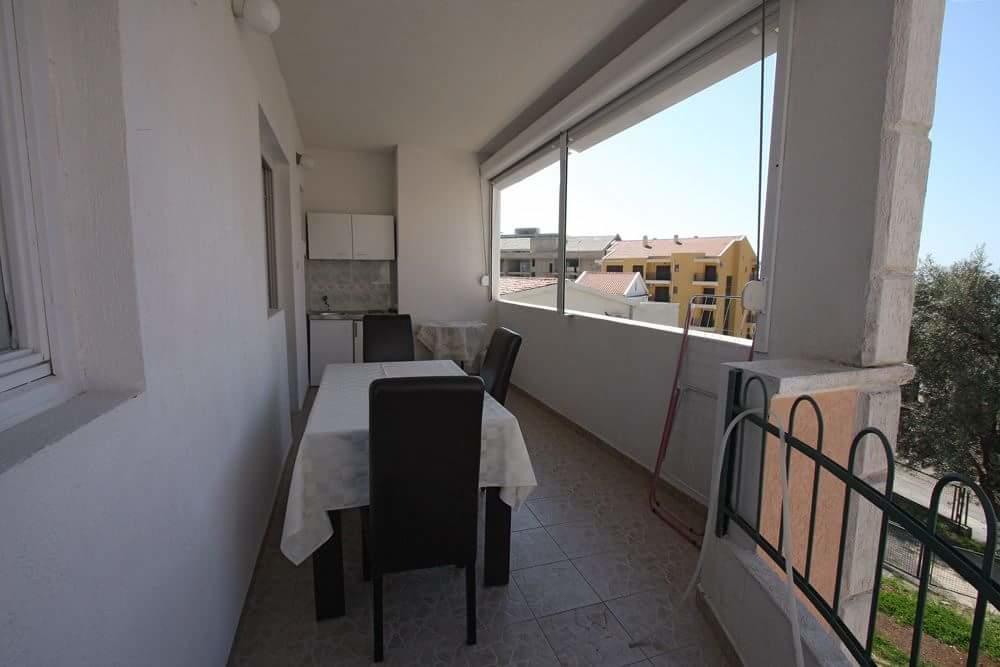 Petrovac Apartmani Irena מראה חיצוני תמונה