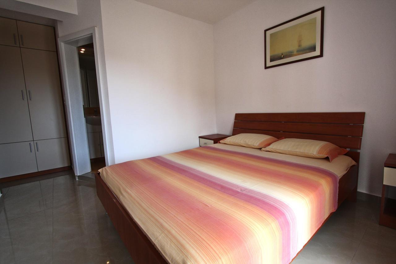 Petrovac Apartmani Irena מראה חיצוני תמונה