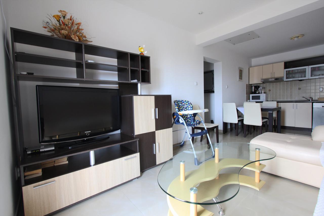 Petrovac Apartmani Irena מראה חיצוני תמונה