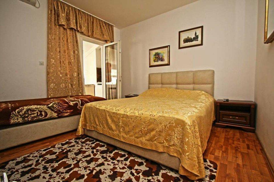 Petrovac Apartmani Irena מראה חיצוני תמונה