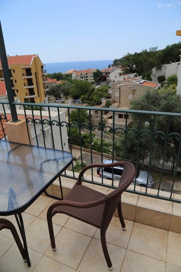 Petrovac Apartmani Irena מראה חיצוני תמונה
