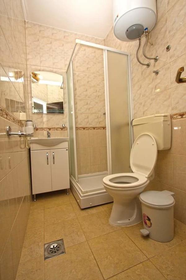 Petrovac Apartmani Irena מראה חיצוני תמונה